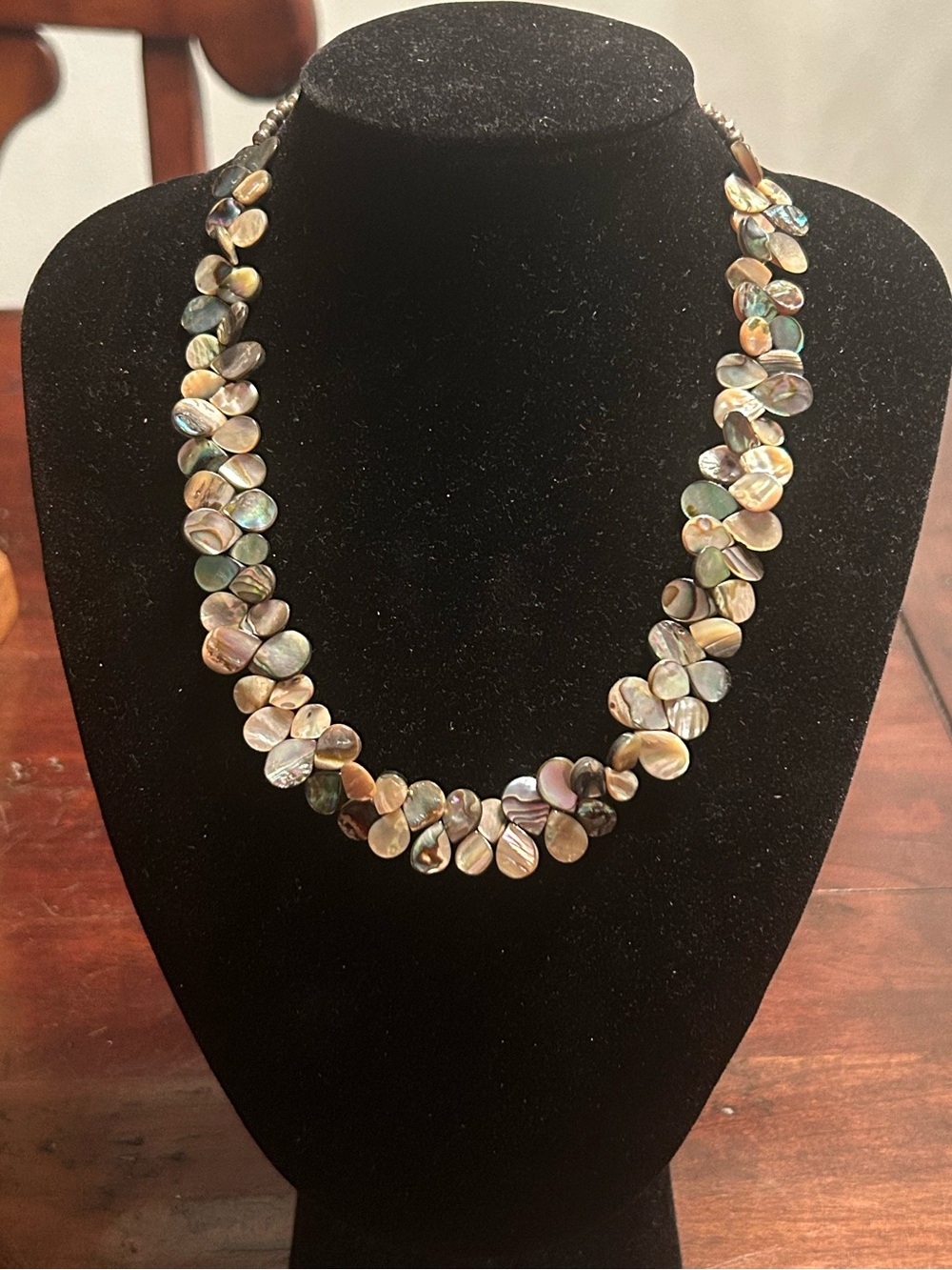 Vintage 925 Sterling Silver Abalone/MOP Teardrop Cluster Bead Pearl Necklace